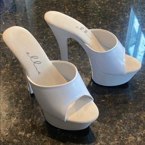 Ellie Vanity White Sz 7 Heels